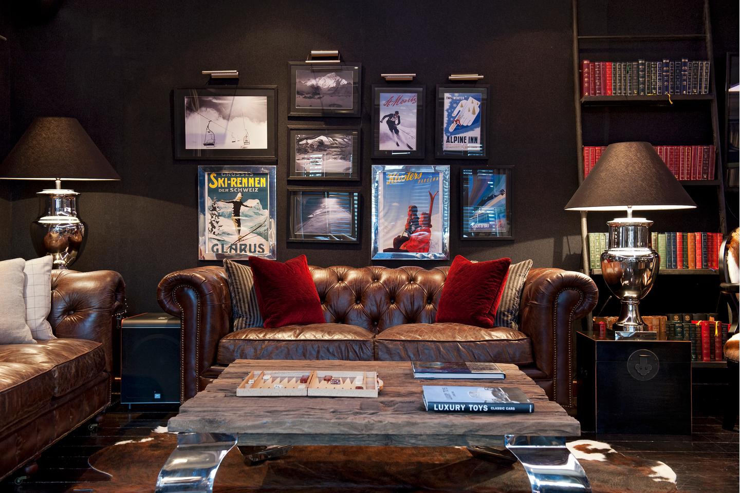 207414-ellodgelounge2