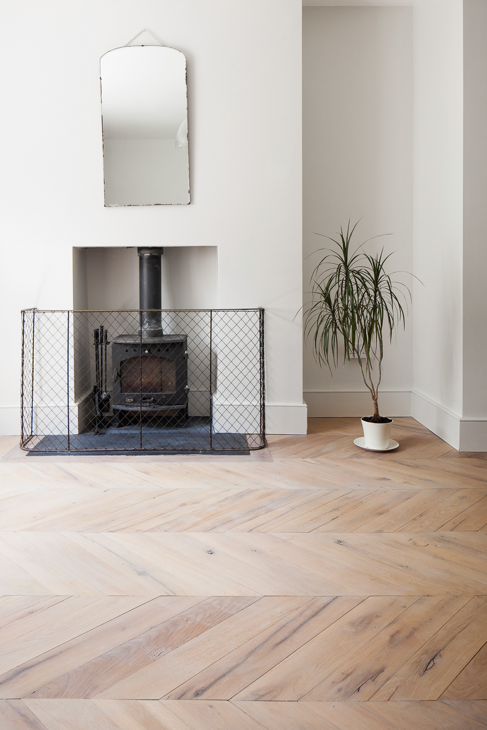 Resawn Chevron Oak