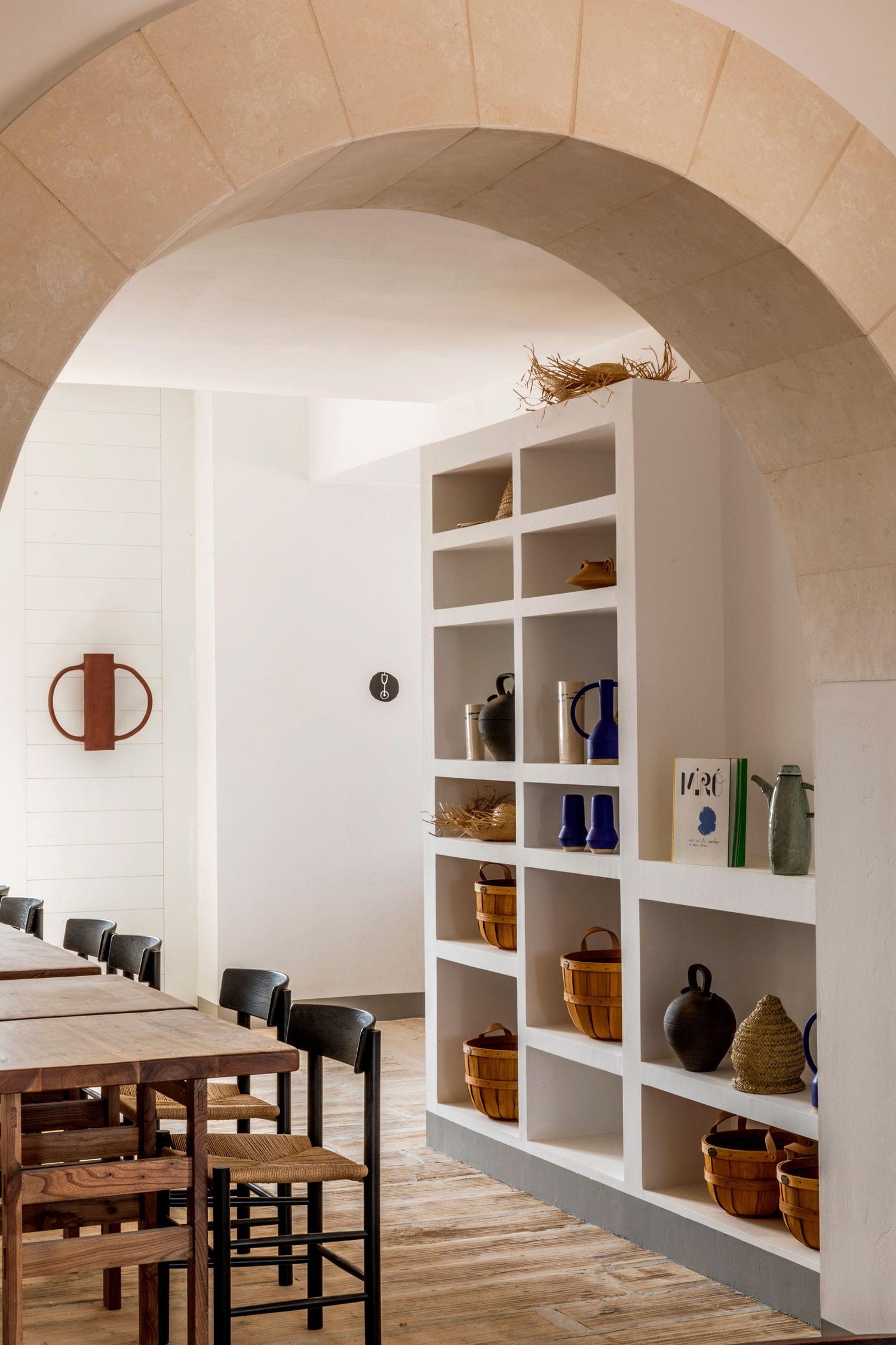 Menorca-Experimental-Hotel-Spain-by-Dorothee-Meilichzon-Yellowtrace-03