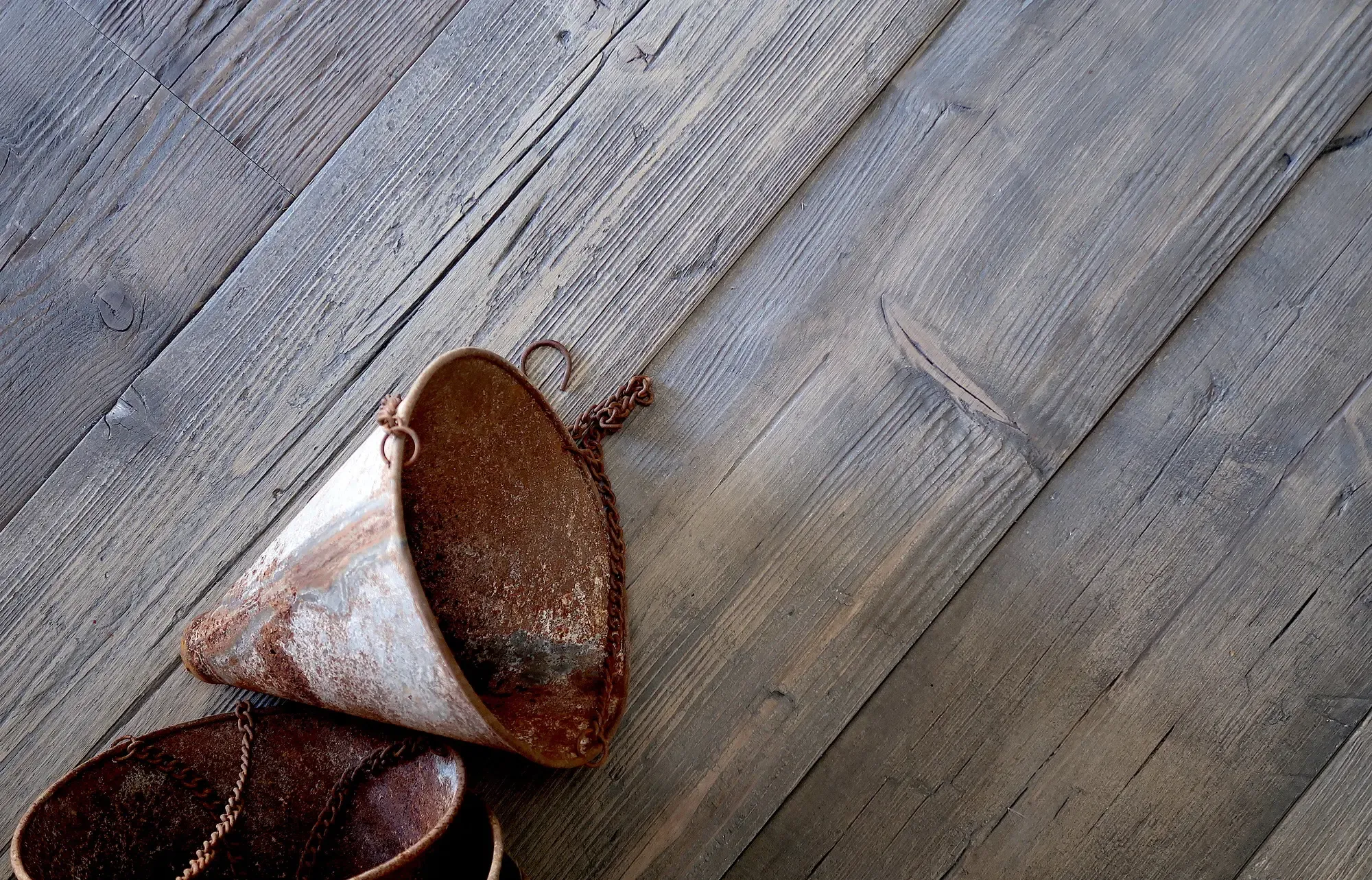 Reclaimed-Mid-Century-Pine-Antwerp-Ready-3