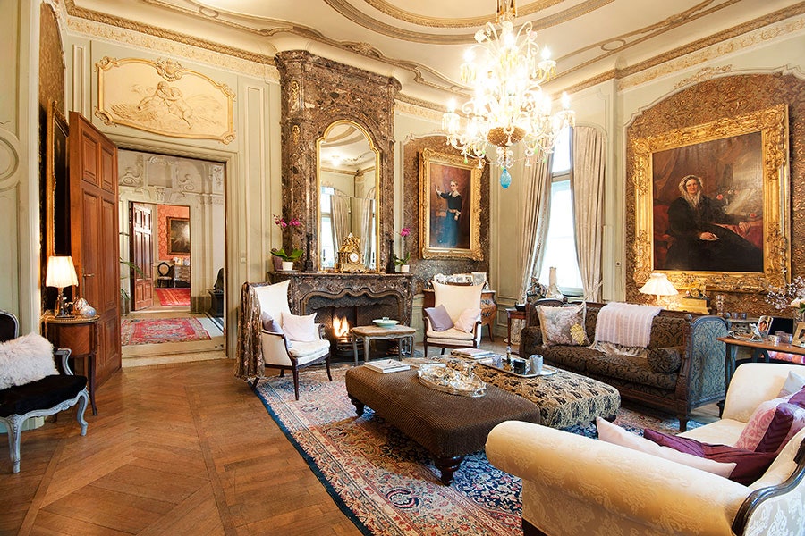 dam-images-daily-2014-07-online-estates-gestel-berlaar-belgium-estate-02-sitting-room