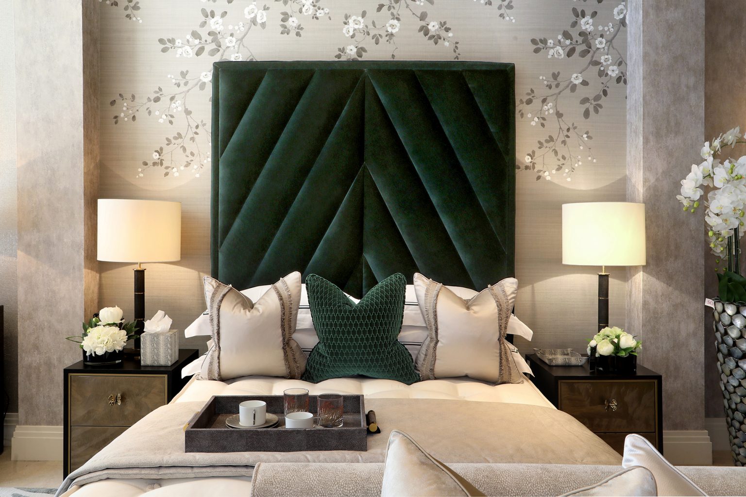 showroom-2-1536x1024